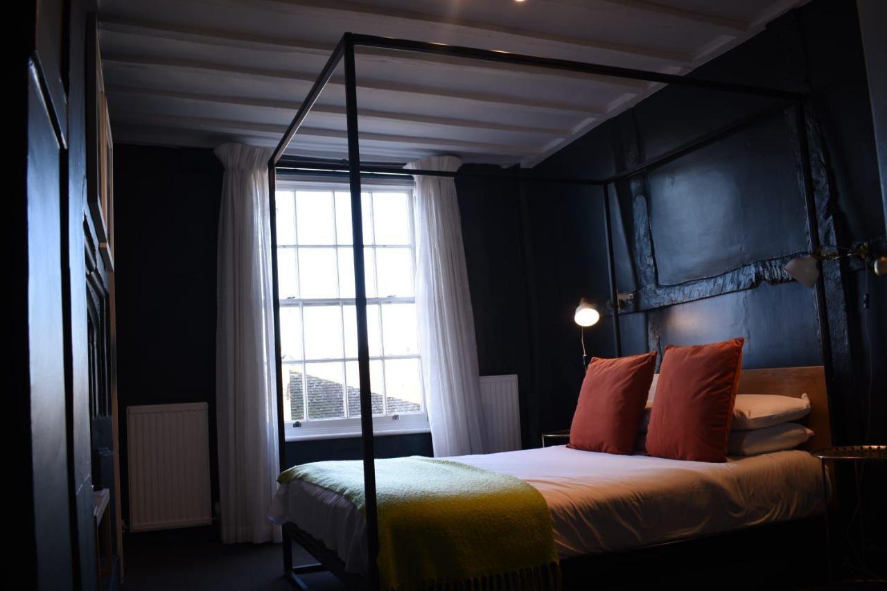 Whitehouse Rye Bed and Breakfast Exteriör bild The bedroom at The Old House