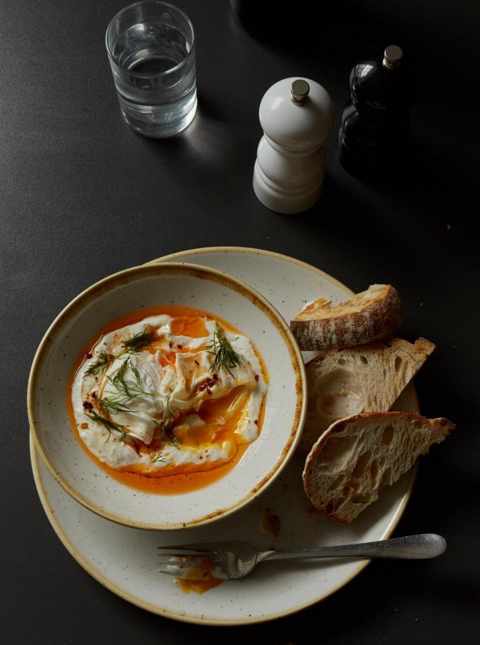 Whitehouse Rye Bed and Breakfast Exteriör bild Baked feta with honey