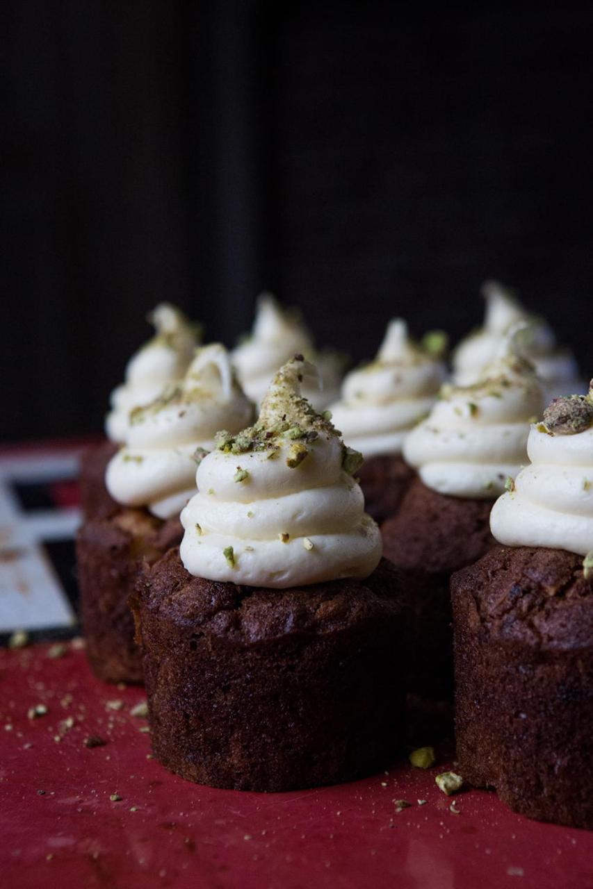 Whitehouse Rye Bed and Breakfast Exteriör bild Pistachio cupcakes